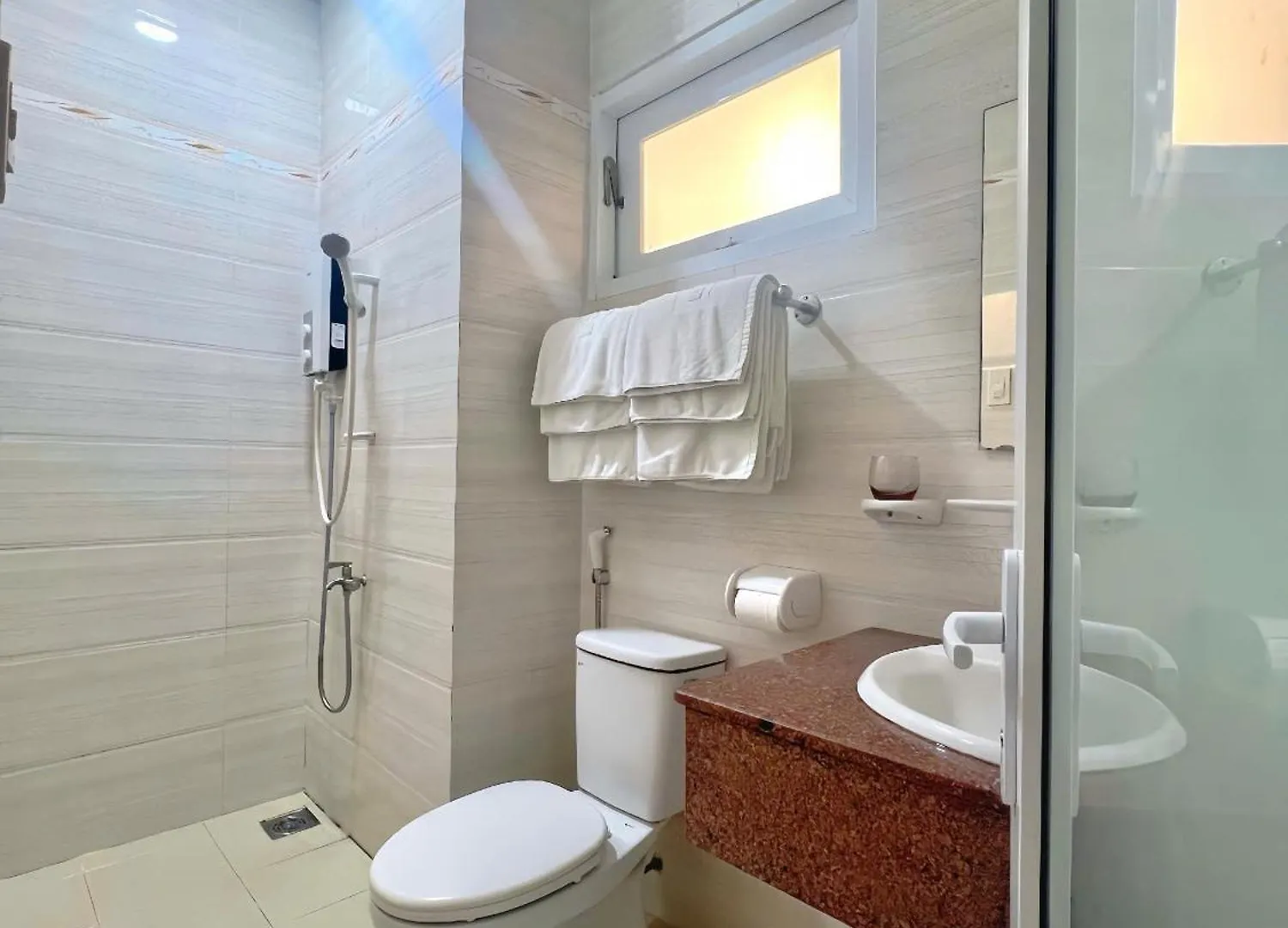 Hotel Khach San Binh Minh Phan Thiết Wietnam