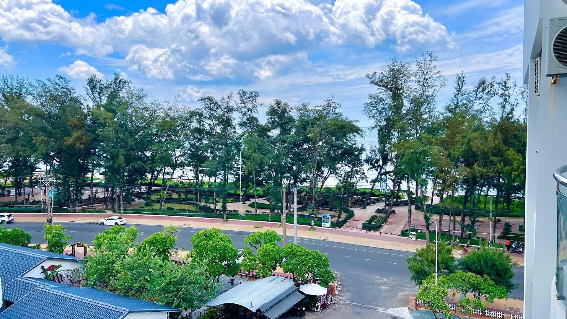 **  Hotel Khach San Binh Minh Phan Thiết Wietnam