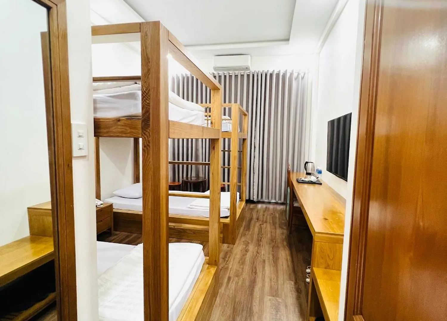 **  Hotel Khach San Binh Minh à Phan Thiết Vietnam