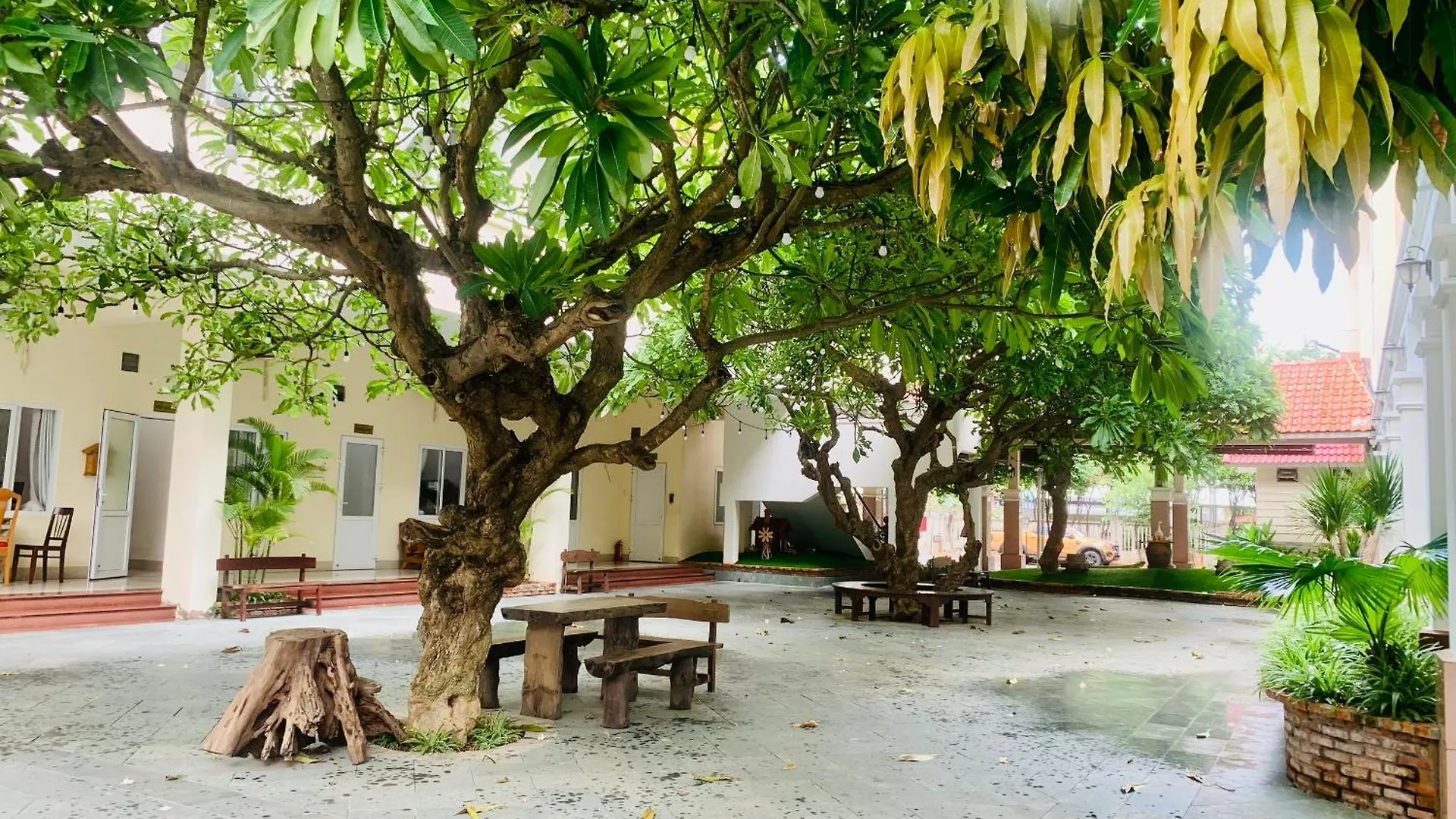 Hotel Khach San Binh Minh Phan Thiết